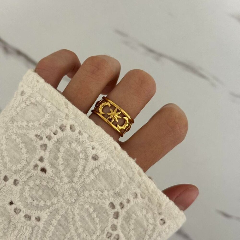 Sku:0274 gold ring sun moon stars vintage style material stainless‎ steel